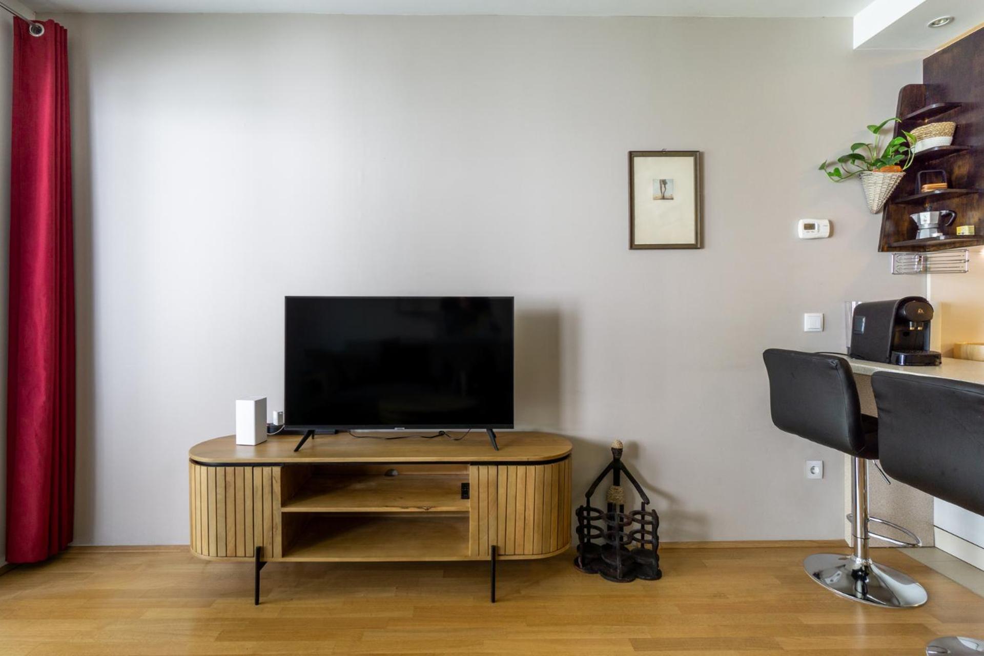 Apartment With Garden Close To Stadthalle, Westbahnhof Bécs Kültér fotó