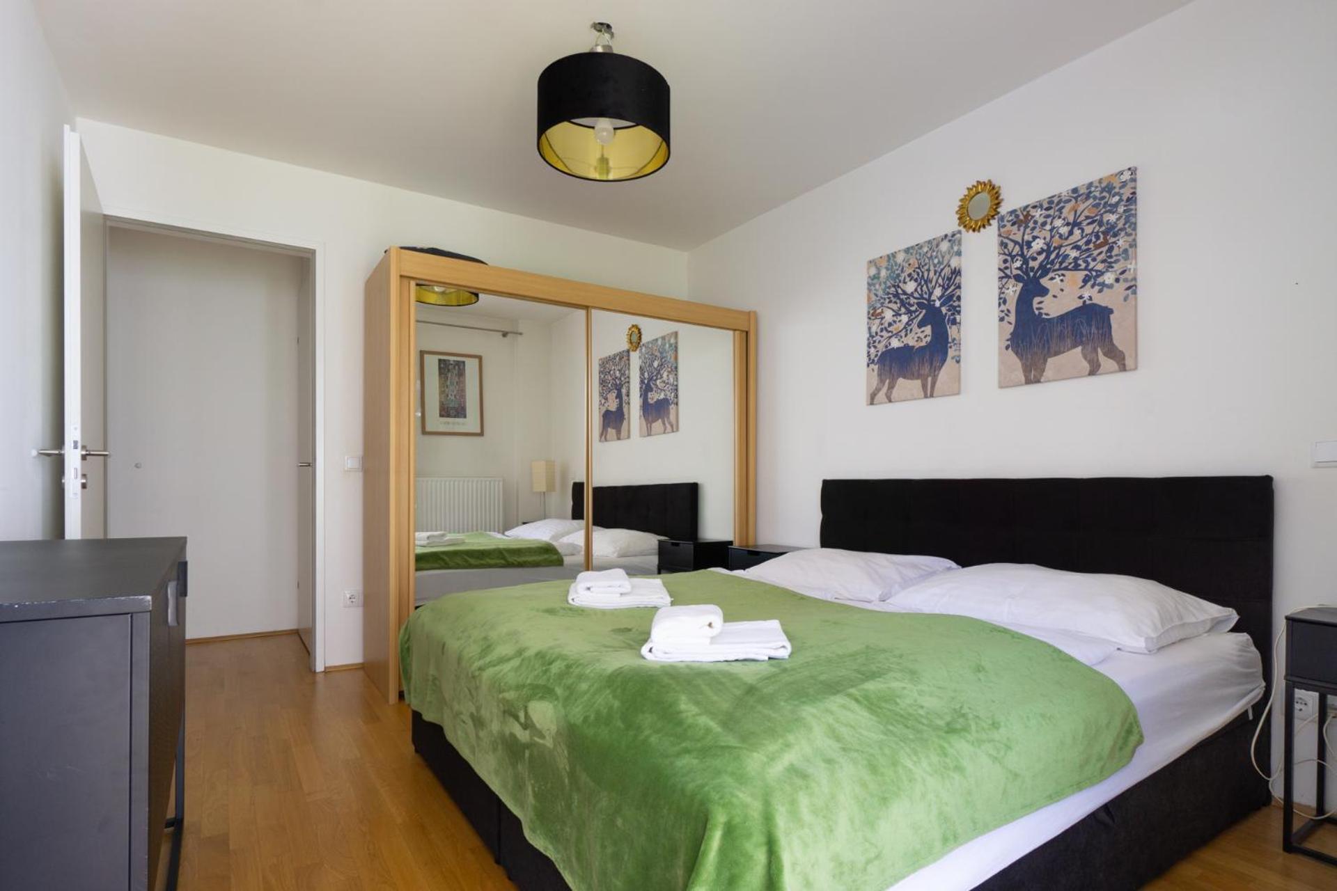 Apartment With Garden Close To Stadthalle, Westbahnhof Bécs Kültér fotó
