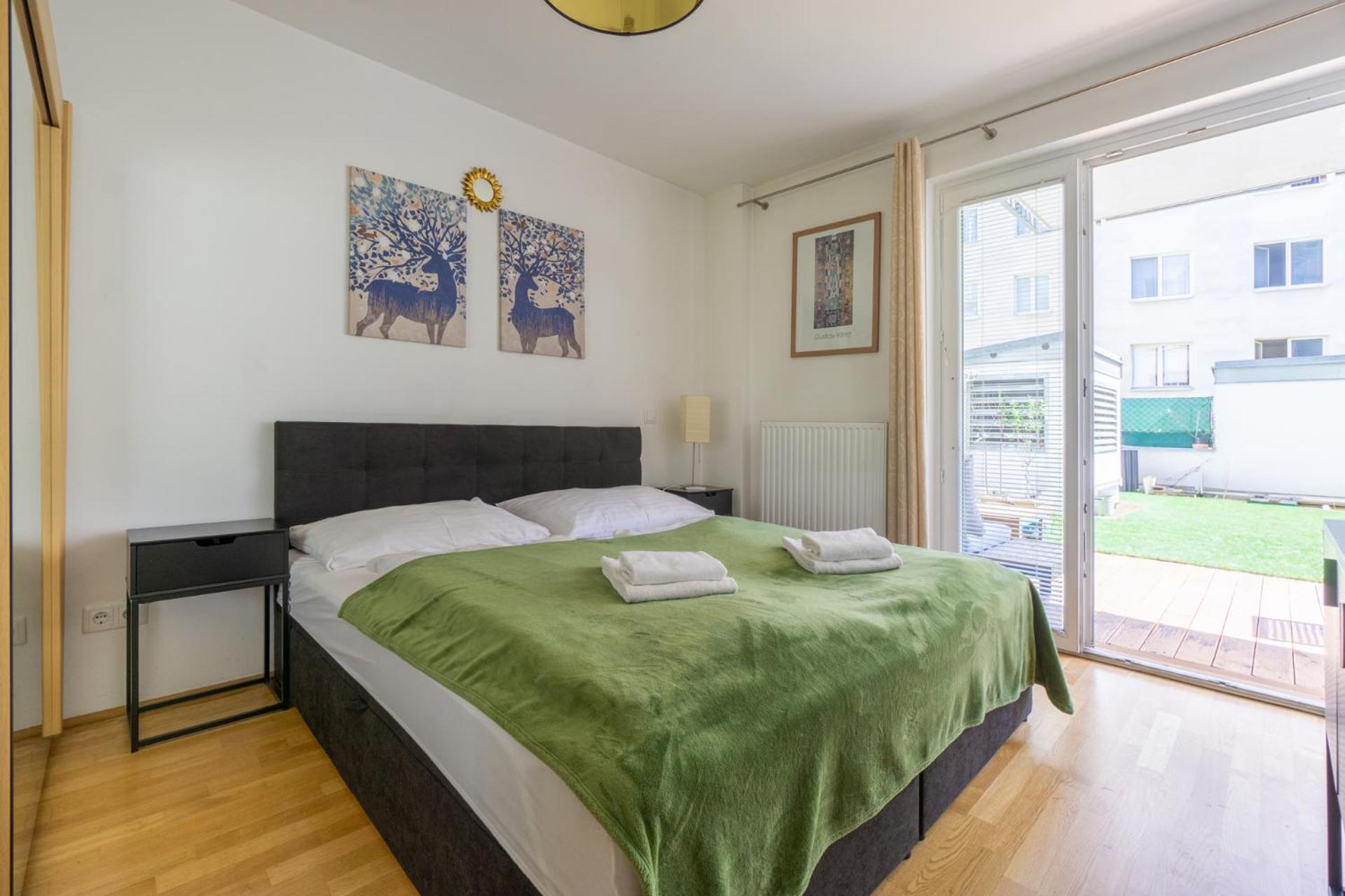 Apartment With Garden Close To Stadthalle, Westbahnhof Bécs Kültér fotó