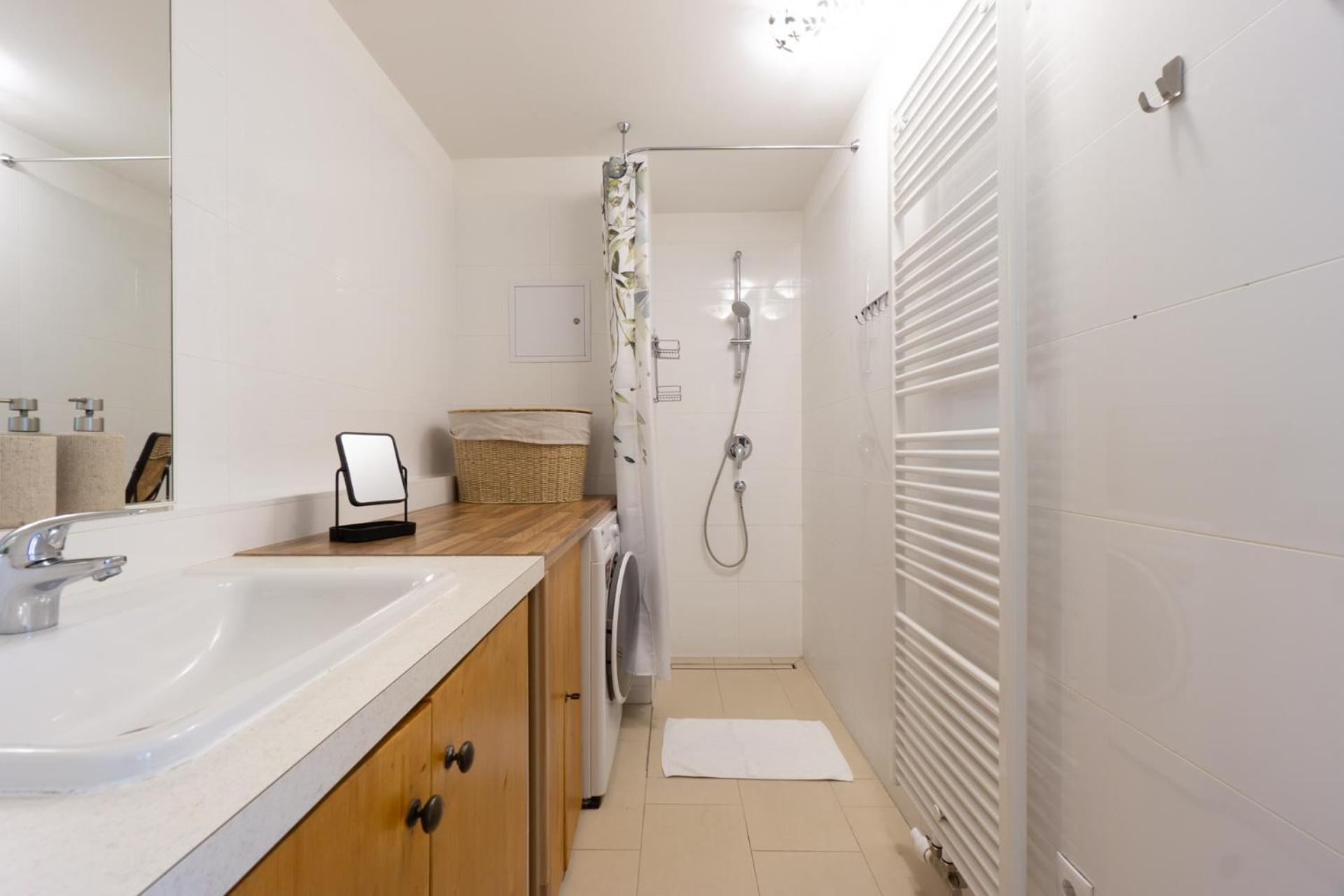 Apartment With Garden Close To Stadthalle, Westbahnhof Bécs Kültér fotó