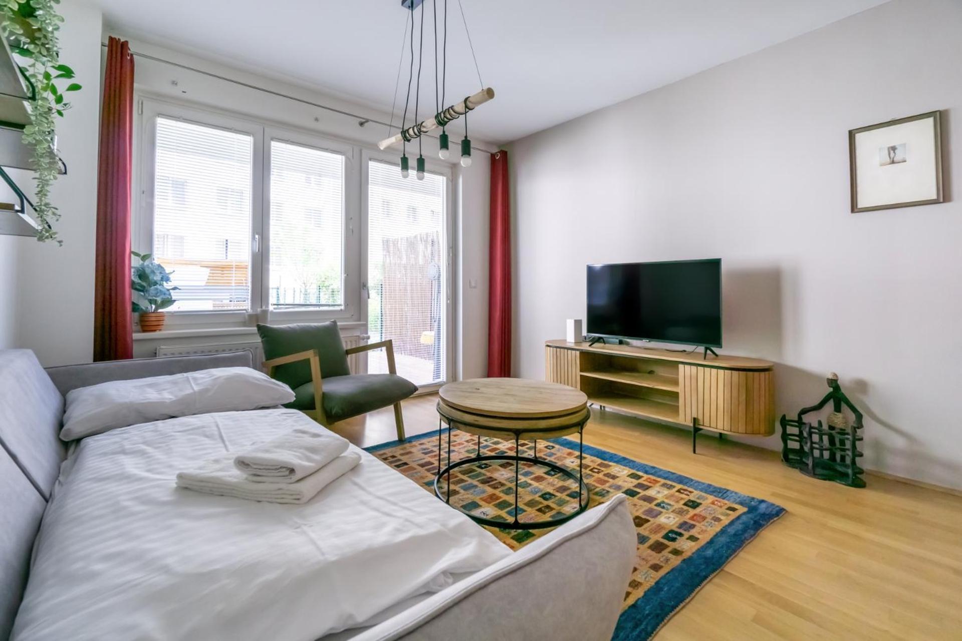 Apartment With Garden Close To Stadthalle, Westbahnhof Bécs Kültér fotó